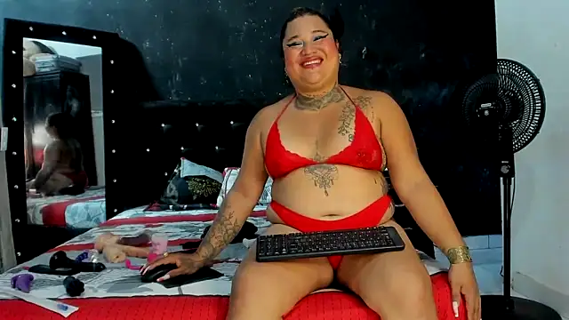 Kat Valen online show from November 17, 9:08 pm