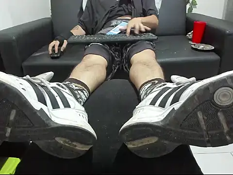 Latins Boss online show from February 17, 11:13 pm