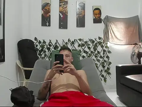 Latins Boss online show from April 16, 10:23 pm