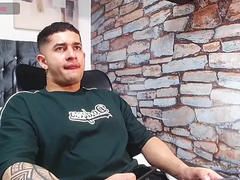 king falconer online show from November 22, 9:35 pm