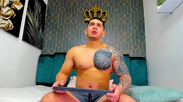 king falconer online show from September 27, 3:12 am