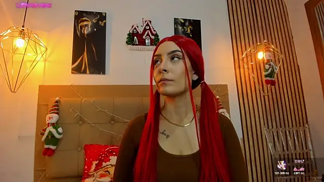 alesziarose online show from December 1, 7:15 pm