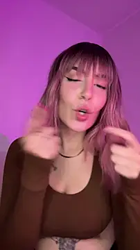 alesziarose online show from November 20, 6:19 pm