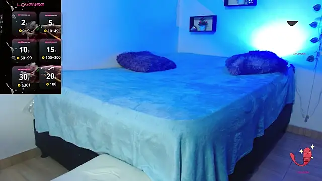 Pamela 28 online show from November 11, 10:47 pm