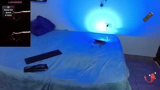 Pamela 28 online show from January 12, 10:25 pm