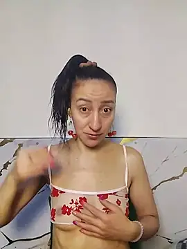 Oriana111 online show from May 15, 12:14 pm
