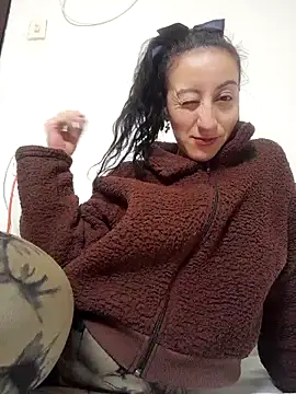 Oriana111 online show from November 1, 4:41 am