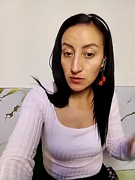 Oriana111 online show from May 11, 3:41 am