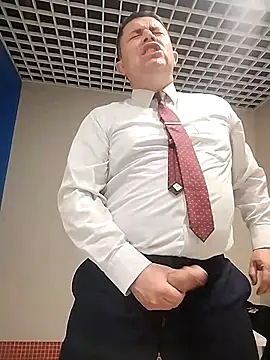 BigCristh79 online show from December 3, 2:23 am