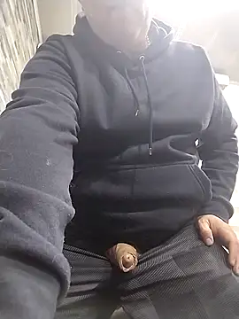 BigCristh79 online show from March 15, 4:30 am