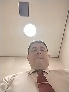 Snapshot of BigCristh79 chatting on July 4, 12:53 pm BigCristh79 online show from July 4, 12:53 pm