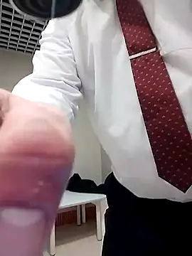 BigCristh79 online show from November 11, 4:40 am