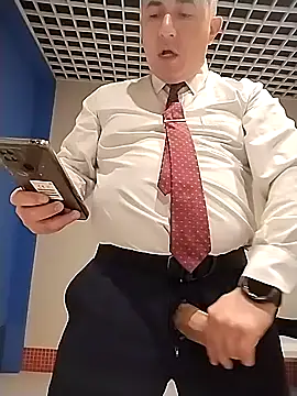 BigCristh79 online show from March 23, 3:50 am