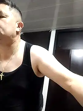 BigCristh79 online show from December 17, 8:36 pm