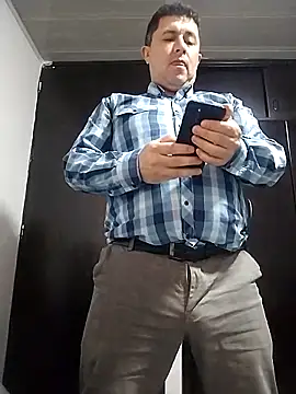 BigCristh79 online show from December 16, 8:02 pm