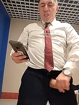 BigCristh79 online show from March 12, 9:02 am