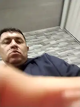 BigCristh79 online show from November 8, 4:38 am