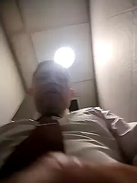 BigCristh79 online show from October 31, 5:15 am