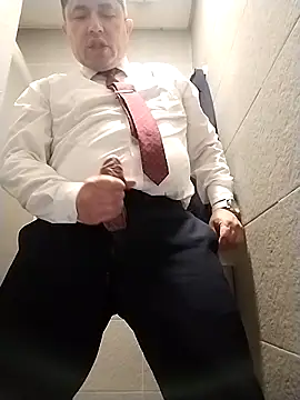 BigCristh79 online show from November 8, 9:18 pm