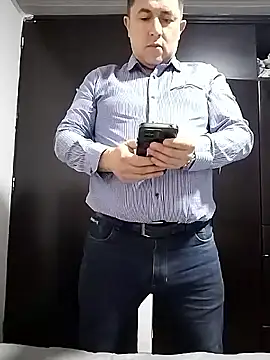 BigCristh79 online show from March 11, 8:58 pm