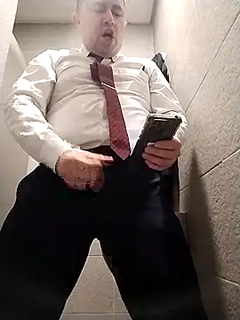 BigCristh79 online show from April 17, 7:55 am