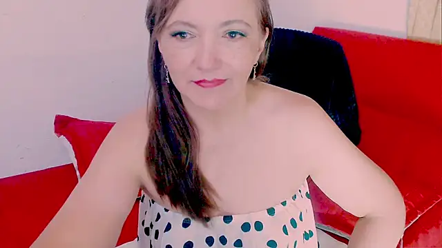 Kendraline1 online show from February 11, 9:36 pm