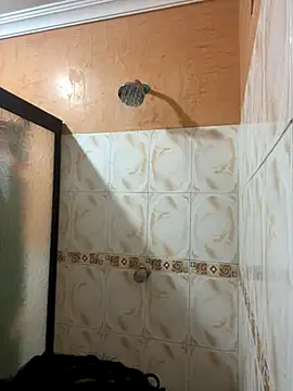 Snapshot of effie_castroo chatting on November 25, 11:59 pm effie castroo online show from November 25, 11:59 pm