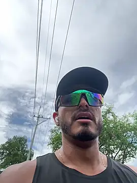 magnusclark online show from June 21, 3:18 pm