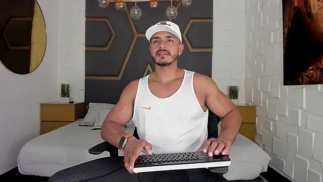 magnusclark online show from September 15, 6:19 pm