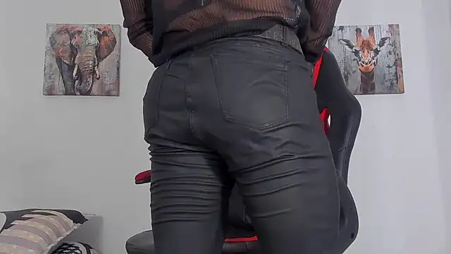 magnusclark online show from July 8, 6:41 pm