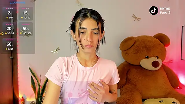 princessluna 19 online show from December 18, 8:45 pm