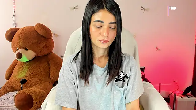 princessluna 19 online show from November 17, 9:52 pm