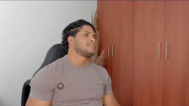 Evansdark1 online show from April 5, 10:16 pm