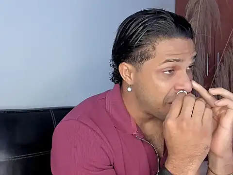 Evansdark1 online show from February 1, 10:30 pm