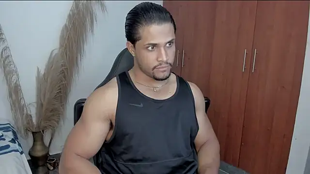 Snapshot of Evansdark1 chatting on June 22, 11:46 pm Evansdark1 online show from June 22, 11:46 pm