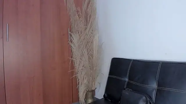 Evansdark1 online show from December 5, 9:34 pm