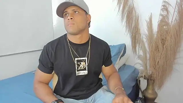 Evansdark1 online show from March 13, 10:37 pm