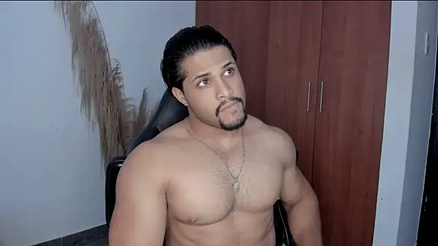 Snapshot of Evansdark1 chatting on July 11, 10:43 pm Evansdark1 online show from July 11, 10:43 pm
