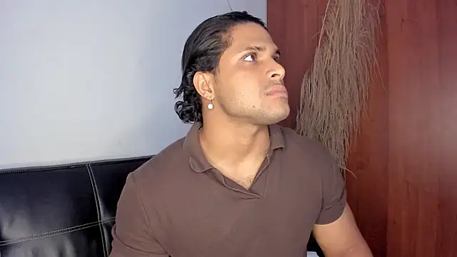 Evansdark1 online show from January 18, 10:24 pm