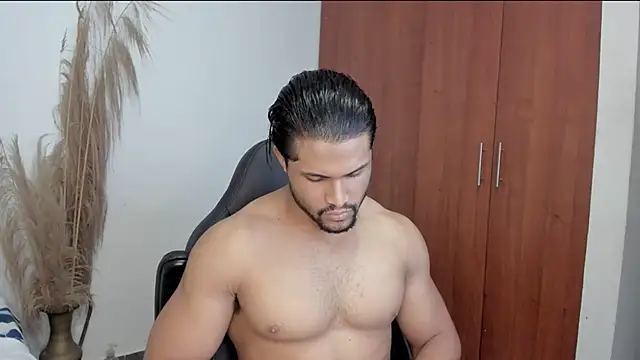 Snapshot of Evansdark1 chatting on July 2, 11:22 pm Evansdark1 online show from July 2, 11:22 pm