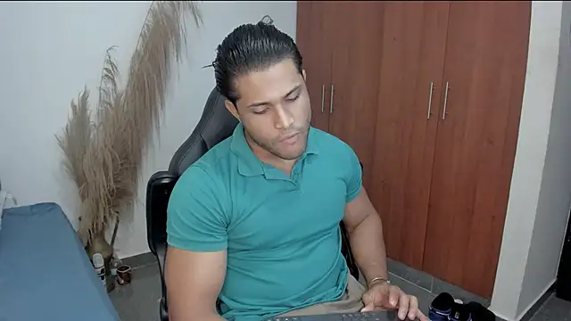 Evansdark1 online show from May 29, 12:05 am