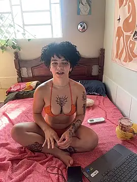 CamillyBlum online show from November 12, 7:51 pm