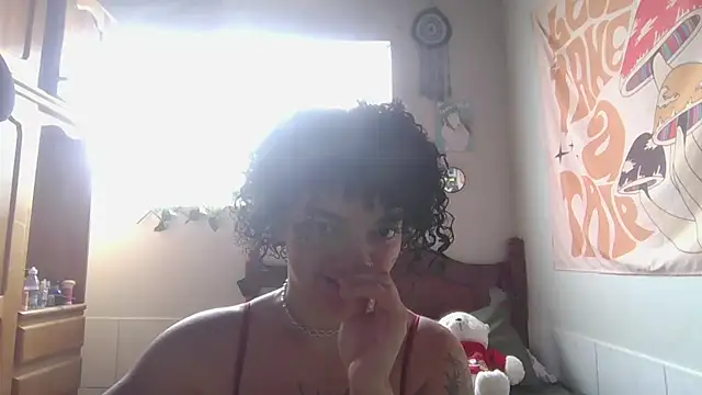 CamillyBlum online show from February 25, 4:18 pm