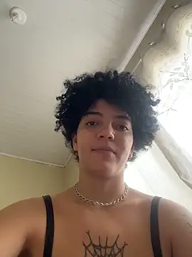 CamillyBlum online show from November 24, 4:40 pm