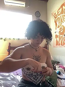 CamillyBlum online show from March 12, 6:34 pm