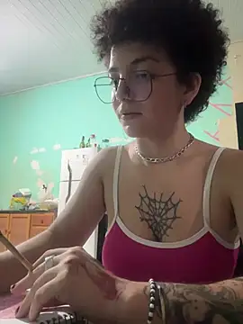 Snapshot of CamillyBlum chatting on May 19, 3:02 am CamillyBlum online show from May 19, 3:02 am