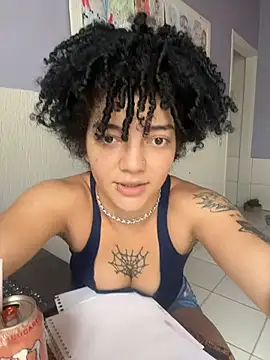 CamillyBlum online show from November 19, 8:31 pm