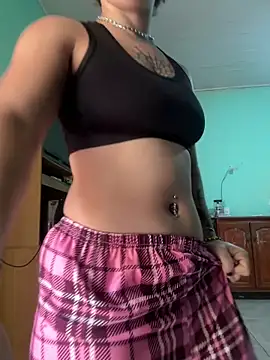 Snapshot of CamillyBlum chatting on May 21, 3:53 pm CamillyBlum online show from May 21, 3:53 pm