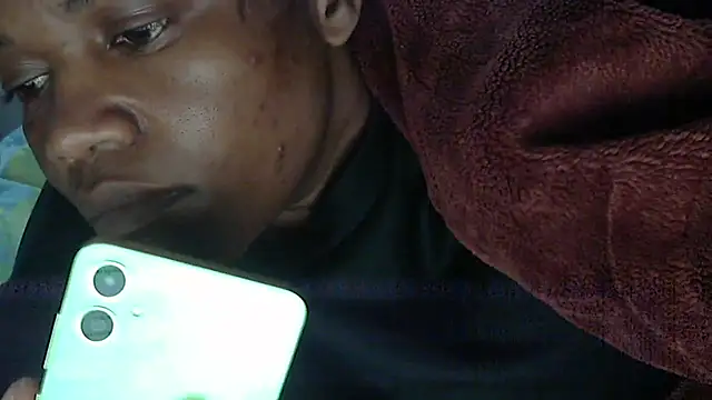 Snapshot of sexythae32 chatting on September 10, 2:43 am sexythae32 online show from September 10, 2:43 am