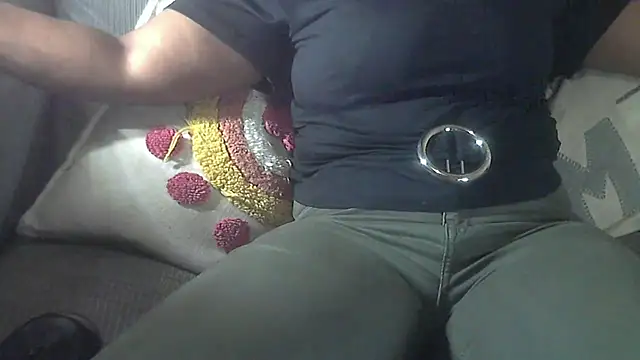 sexythae32 online show from December 15, 6:47 pm